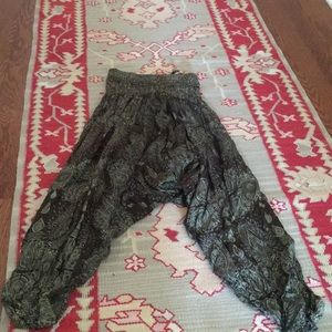 Hippie/temple pants !